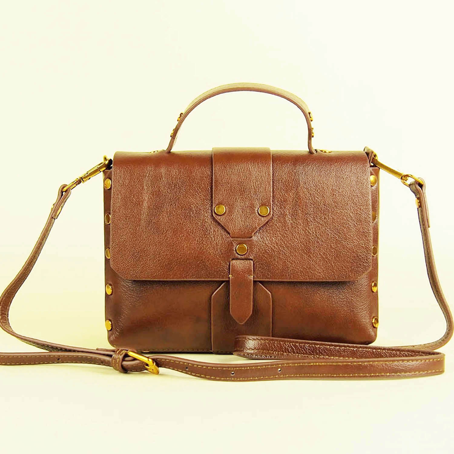 Magnificent Modern Heritage Yaffa Crossbody Front View